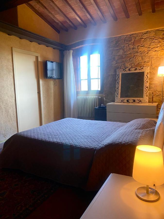 Room In Bb - Agriturismo Sottotono, Nature And Relax Carmignano Kültér fotó